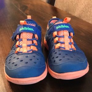 Stride rite phibian sneaker sandal